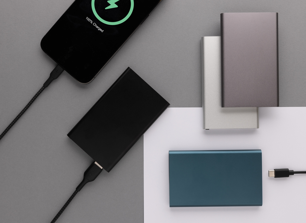 RCS taaskäideldud plastikust ja alumiiniumist 4000mAh akupank - Image 8