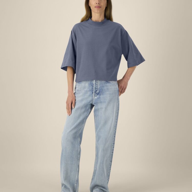 Stella Raya - T-shirts