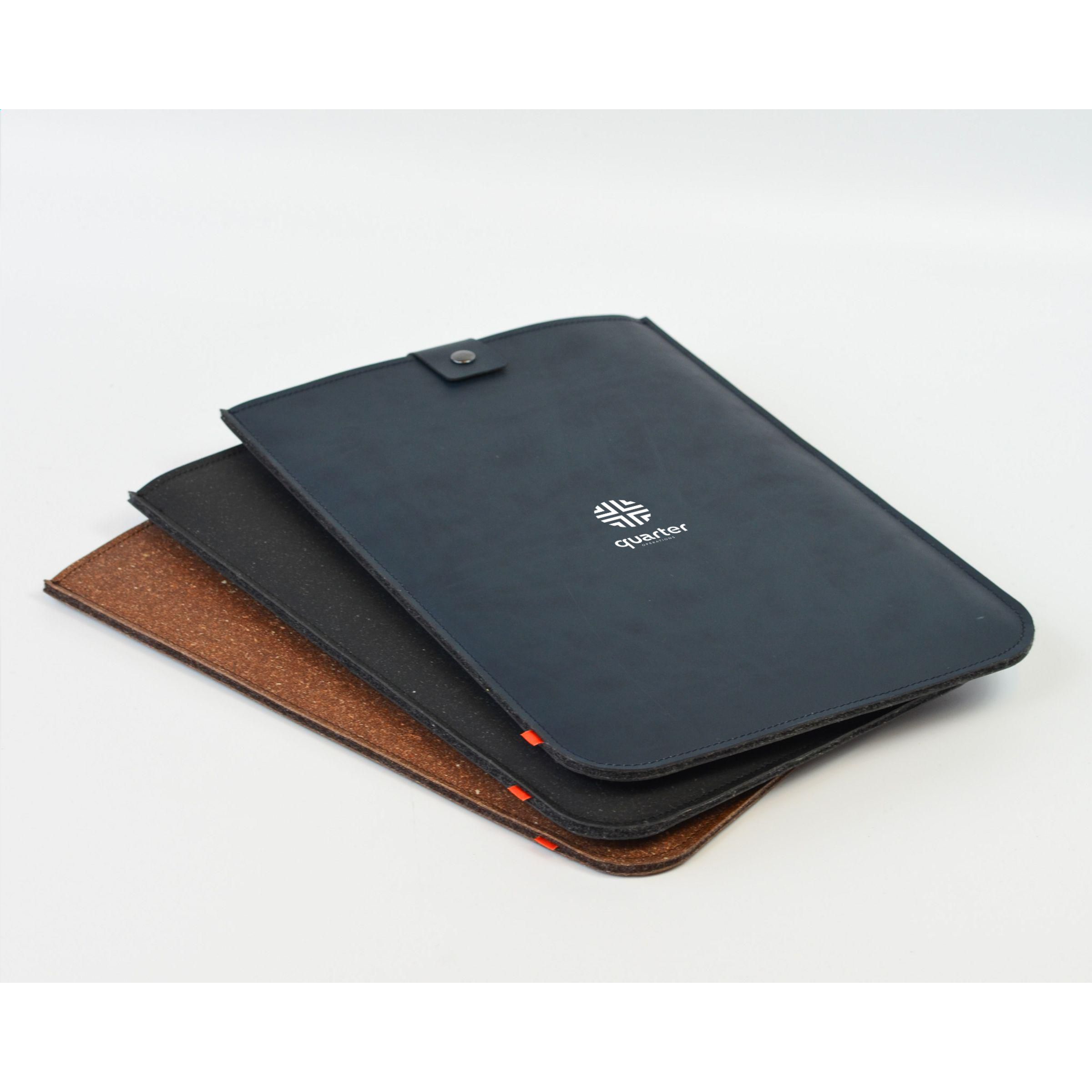 Recycled Leather Laptop Sleeve 14" - Pilt 6