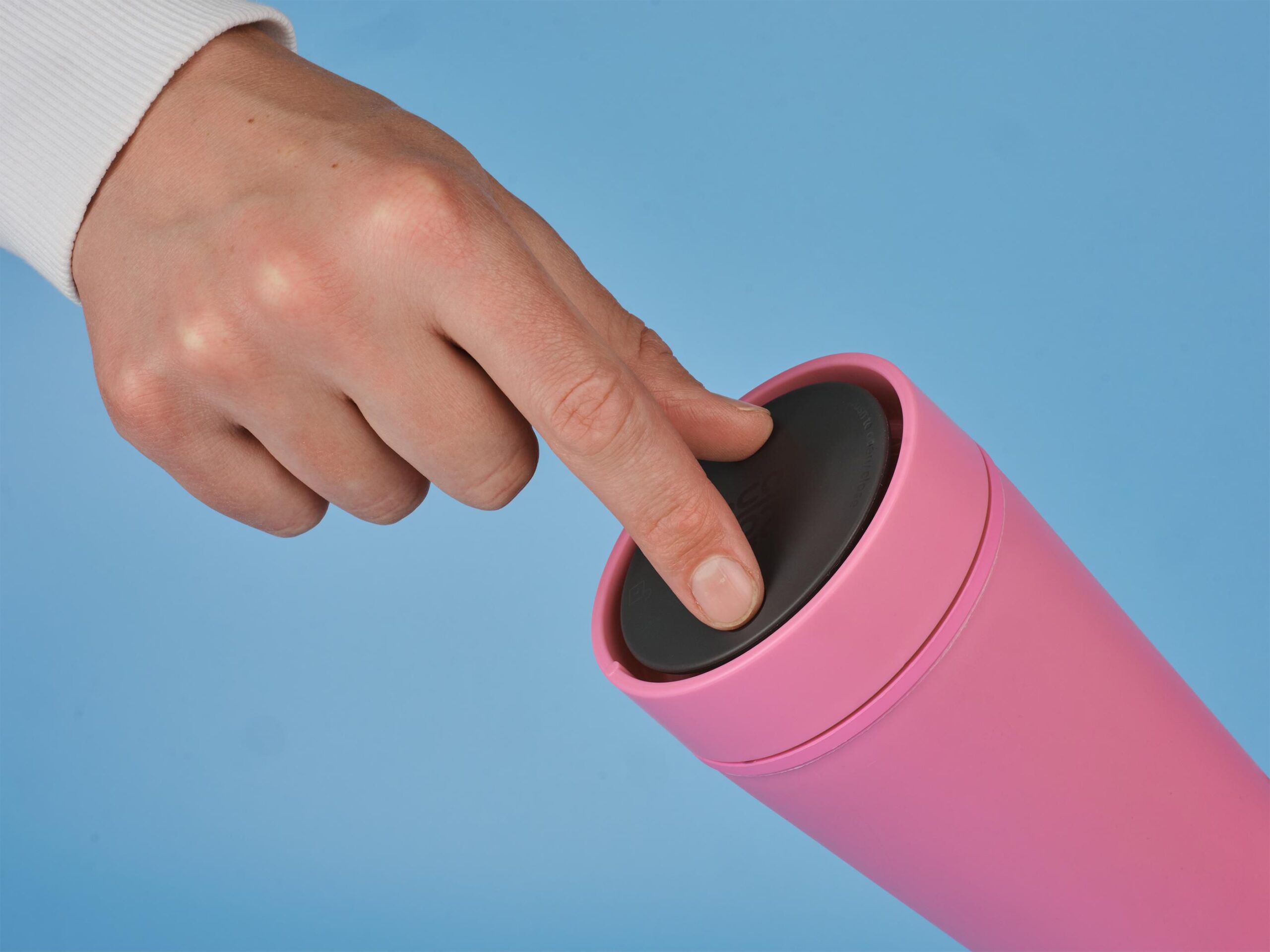 Circular&Co Recycled Bubblegum Coffee Cup 227 ml - Pilt 3